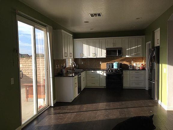5th image of 37707 Bluette Ln