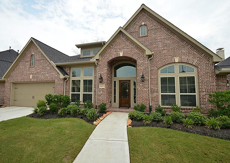 1st image of 5915 Lost Falls Ct