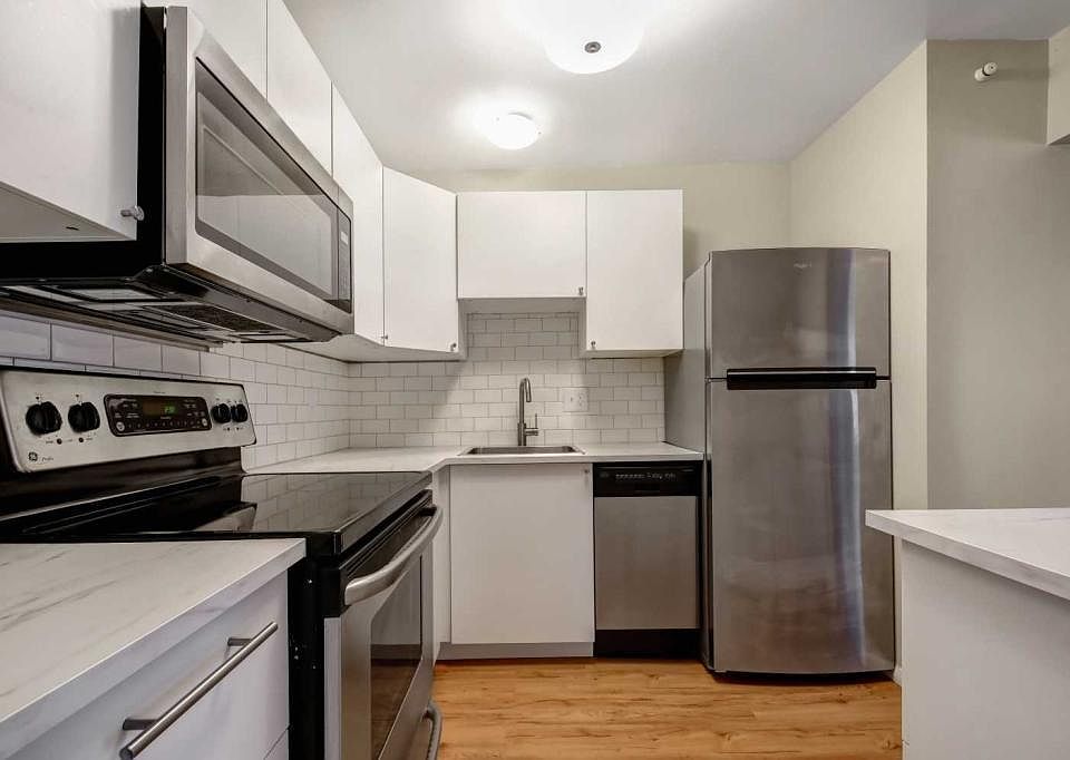 1st image of 8252 Fremont Ave S APT C