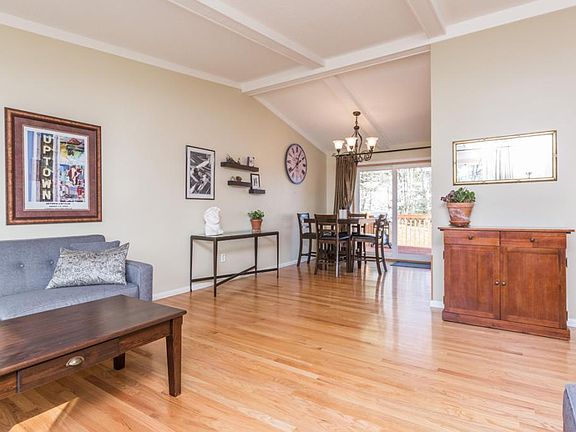 5th image of 535 Westfield Ln