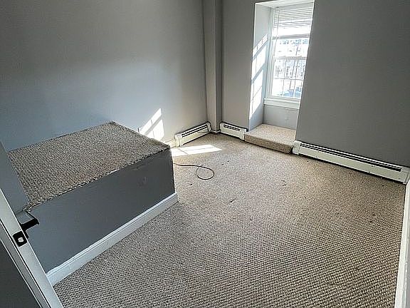 4th image of 9 Sitgreaves St