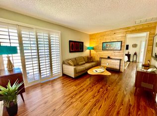 1589 Sunflower Ct N, Palm Springs, CA 92262