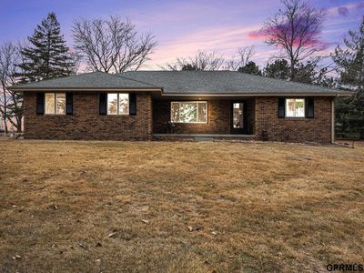 17607 Country Ln, Gretna, NE, 68028