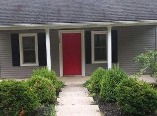 6524 Buckshore Dr, Whitmore Lake, MI 48189