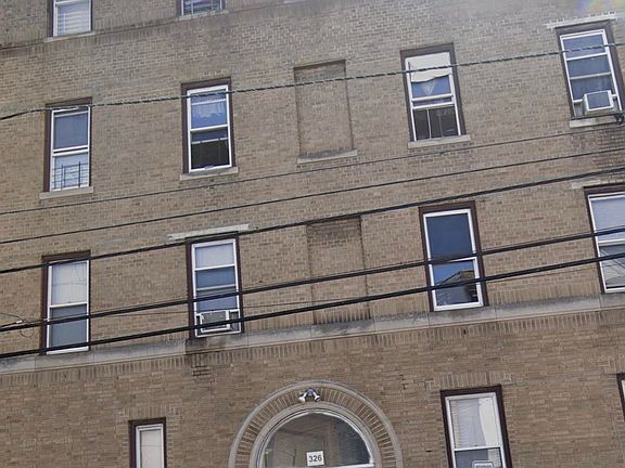 5th image of 326 Summit Ave APT 203