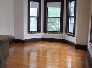 82 Thurston St APT 2, Somerville, MA 02145