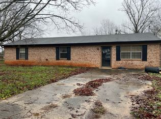 206 Skylark Dr, Chatsworth, GA 30705