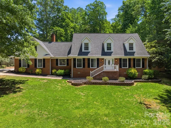3500 Sunningdale Ln #221, Statesville, NC 28625