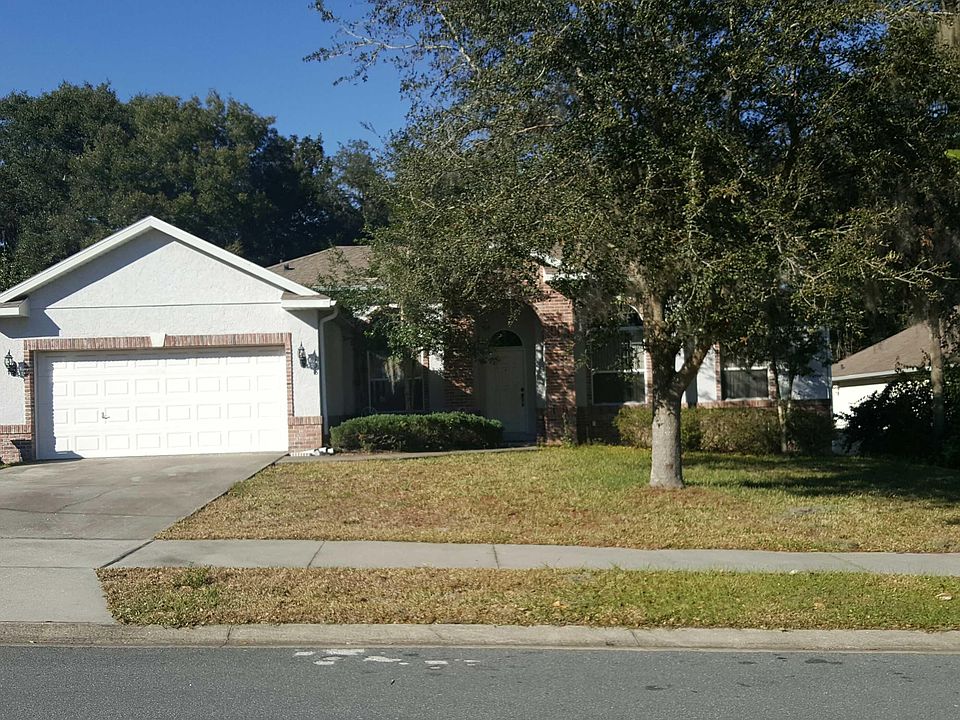 1st image of 138 Crystal Oak Dr