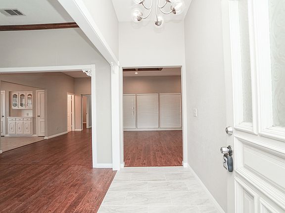 3rd image of 3533 Diamondhead Dr