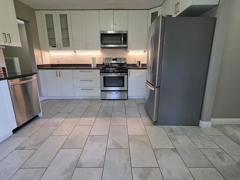3827 Abbotsford Rd — Photo 11