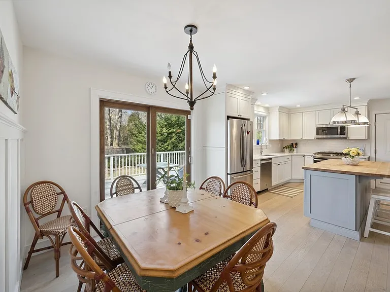 19 Lafayette Pl — Photo 11