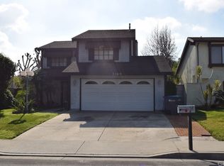 1160 E 220th St, Carson, CA 90745