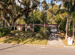 912 32nd St E, Palmetto, FL 34221