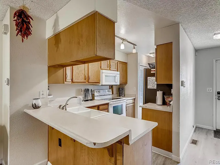 10860 Bayfield Way — Photo 3