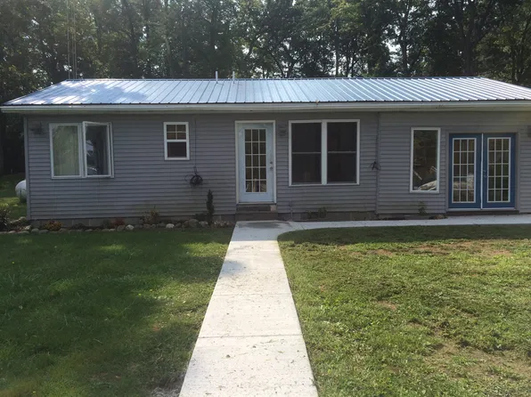 672 Abby Dr, Coldwater, MI 49036