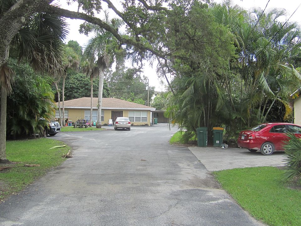 1st image of 1480 Bembury Dr