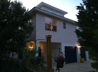 90 Tarpon St, Destin, FL 32541