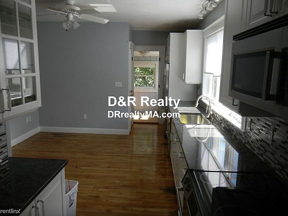 211 Powderhouse Blvd. #2 Somerville (Powderhouse Square) Uni