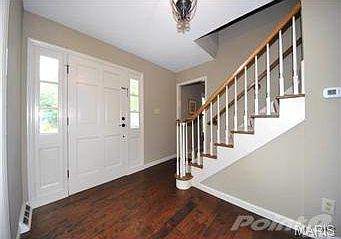 5th image of 1570 Foxleigh Ct