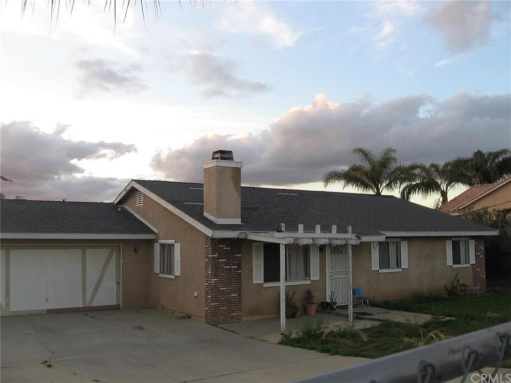 2324 Sunnysands Dr, Perris, CA 92570 Zillow