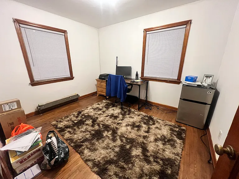 255 Waite Ave — Photo 4