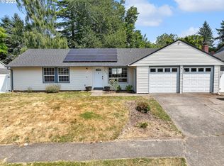 1242 SE 211th Ave, Gresham, OR 97030