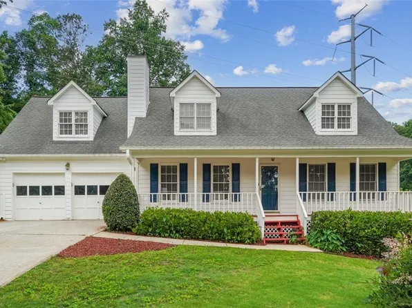 1624 Glenfield Dr, Lawrenceville, GA 30043