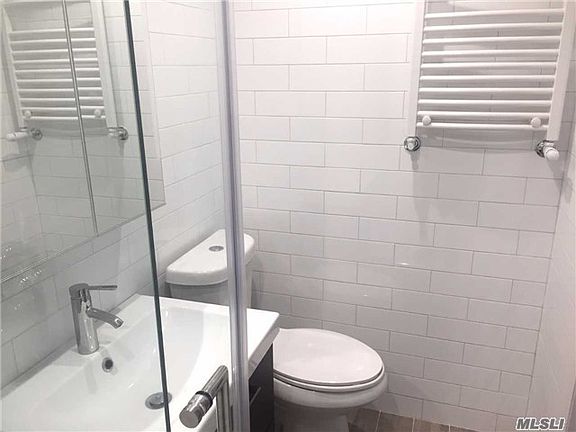 5th image of 6914 Eliot Ave