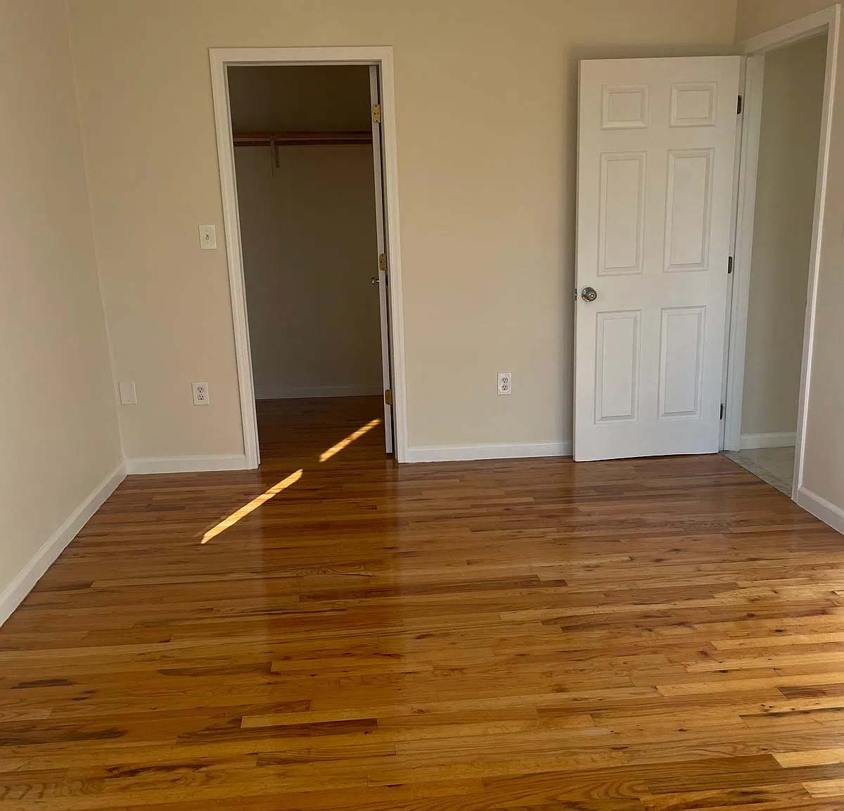 2 bed, $2,100 — Photo 4