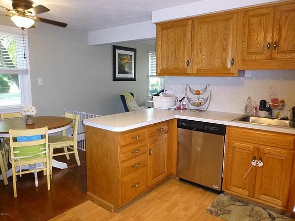 Kitchen - Dining