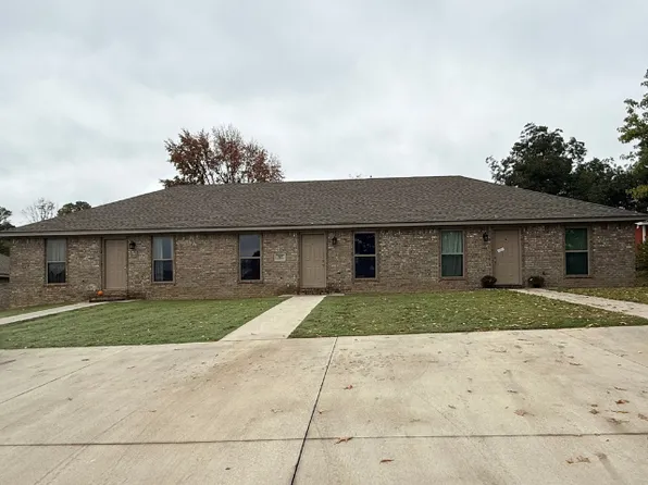 907 Thomas St APT B, Paragould, AR 72450