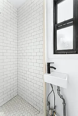 177 Thompson St #26 — Photo 5