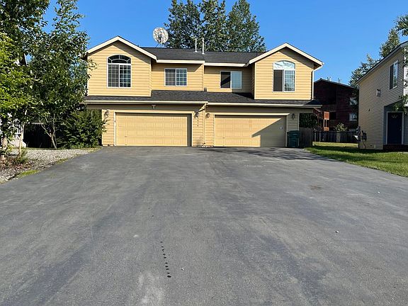 Exterior (Unit B, property on right)