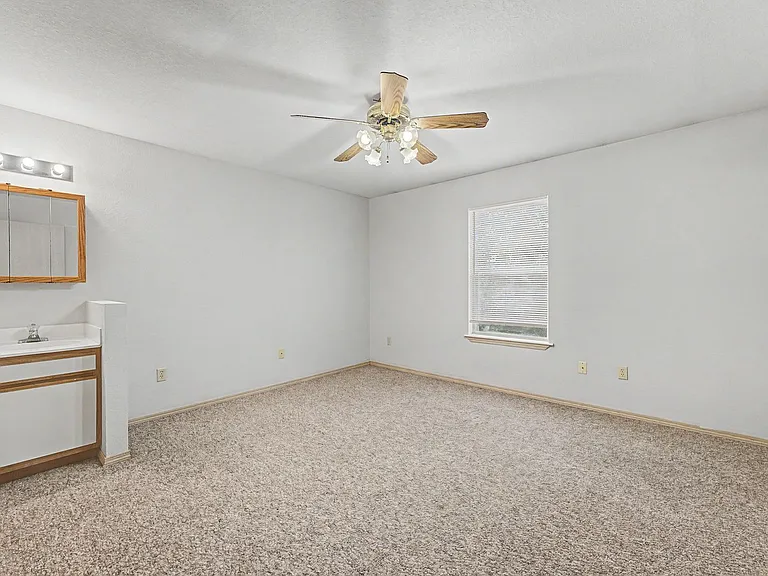 1364-1454 S Sequoyah Ct — Photo 16