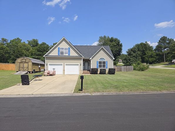 545 Colonial Hills Dr