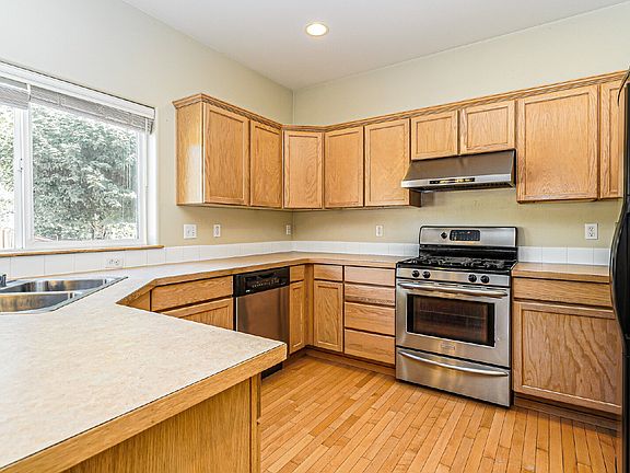 4th image of 9014 NE 176th St