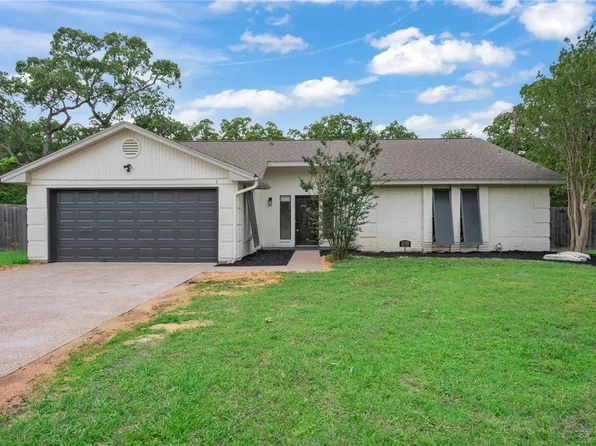 1205 Haley Pl, College Station, TX 77845