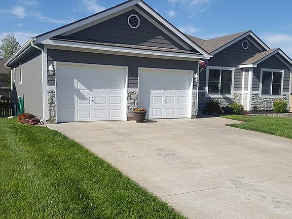 2nd image of 2141 Rock Creek Dr