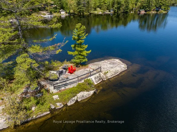1174 Marsh View Dr, North Frontenac, ON K0H 1J0