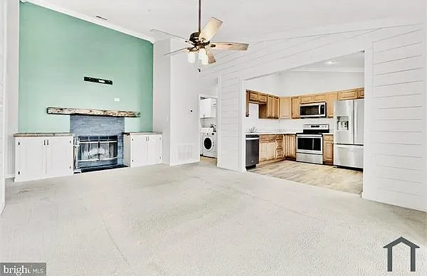 1601 Berry Rose Ct — Photo 1