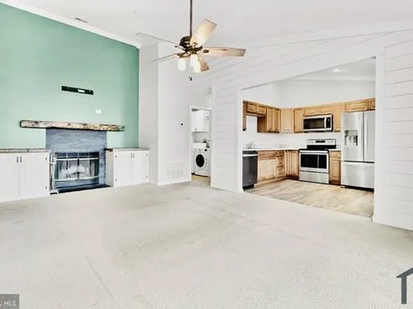 1601 Berry Rose Ct, Frederick, MD 21701