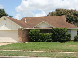 1405 Roosevelt Dr, Deer Park, TX 77536