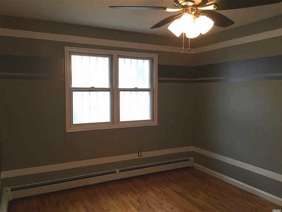 5th image of 42-11 194th St
