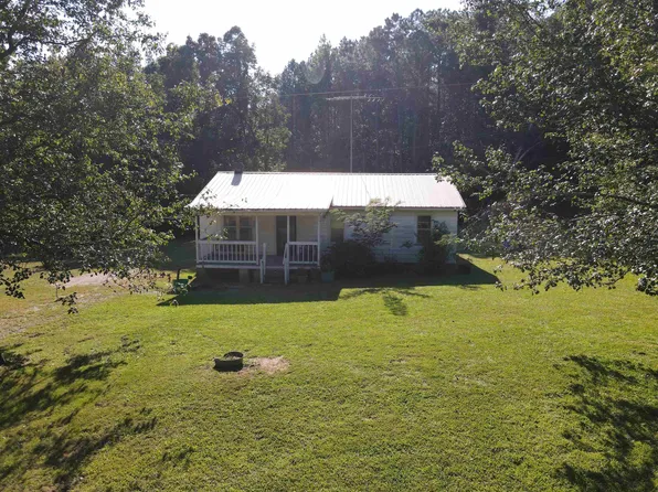 2502 Dunbar Rd, Decaturville, TN 38329