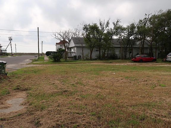 3rd image of 7053 Black Horse Pike