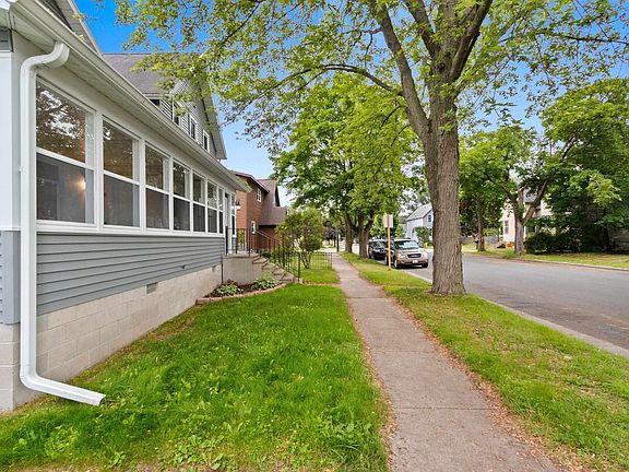4th image of 1034 Josephine St