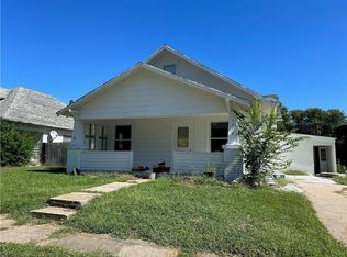 107 N Water St, Rock Port, MO 64482