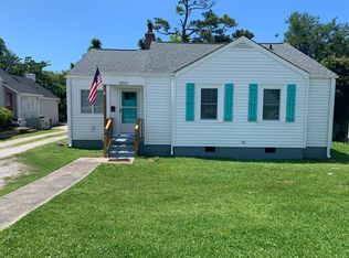 3305 Arendell St, Morehead City, NC 28557