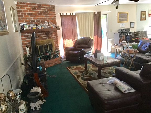 4th image of 3016 50th Avenue Dr E